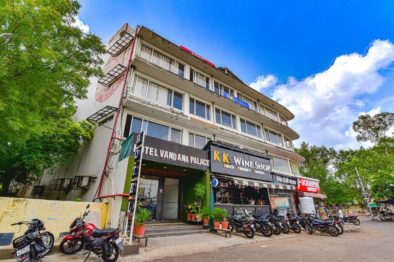 Hotel Vandana Palace Kota  Exteriör bild